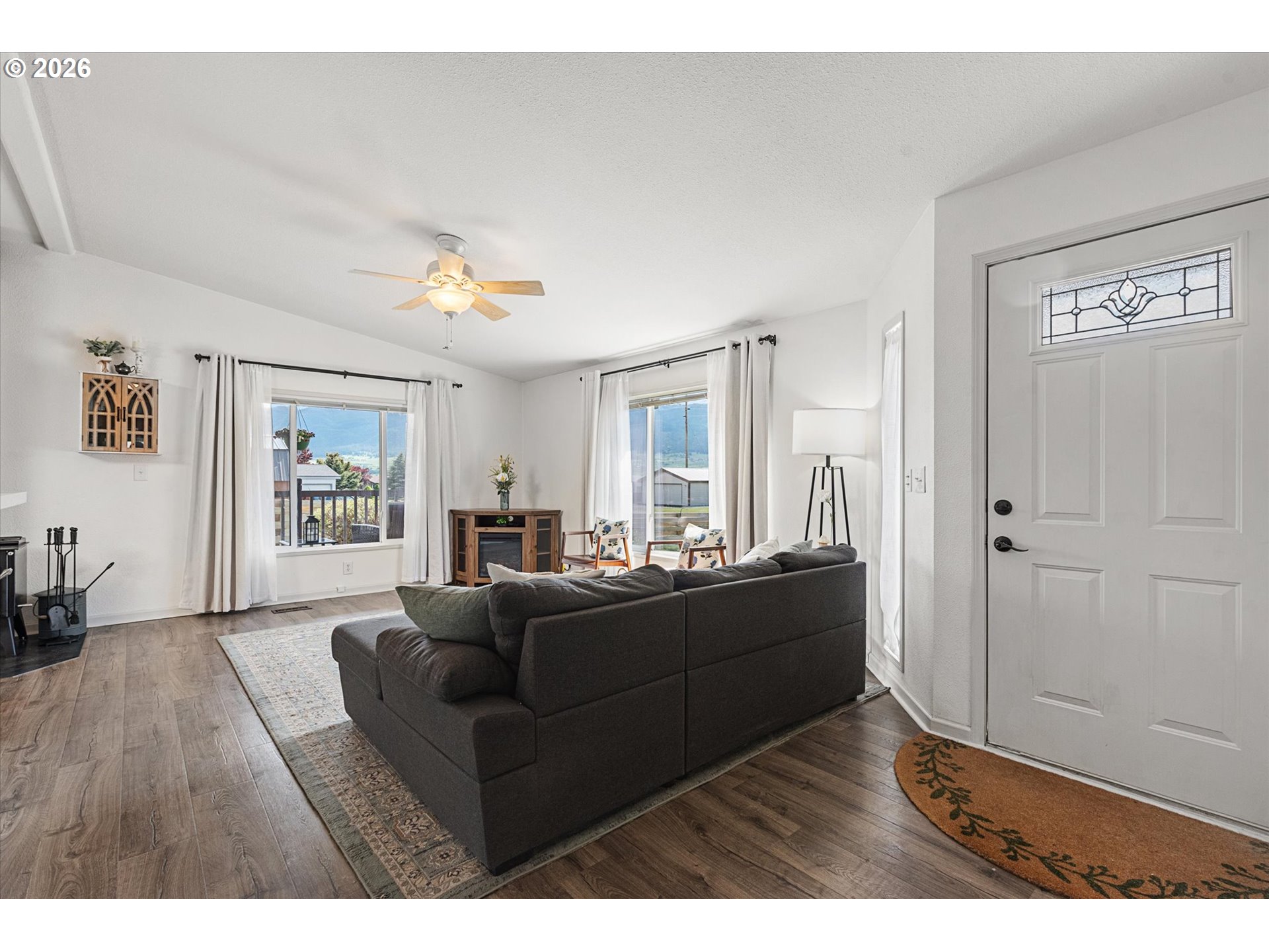 207 Court Street Enterprise, OR 97828 - Photo 11 of 47