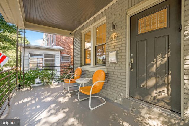 $989,000 | 914 Irving Street Northeast, Washington, DC 20017