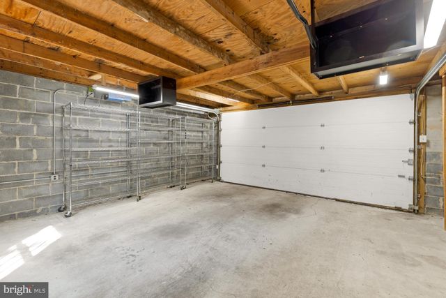 $989,000 | 914 Irving Street Northeast, Washington, DC 20017