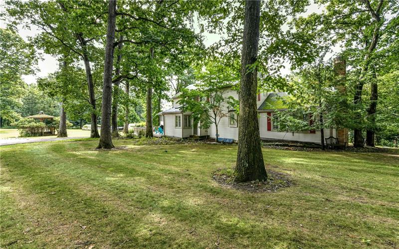 Charming classic farmhouse.  Nice lay out with over 3,000 sq ft of living space.  