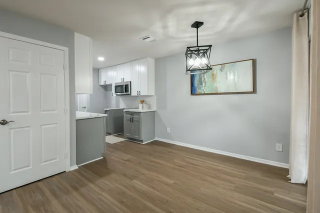 $195,000 | 7931 Ellinger Lane, Houston, TX 77040