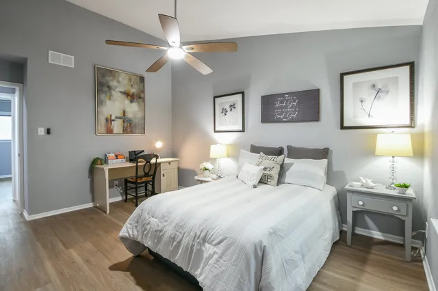 $195,000 | 7931 Ellinger Lane, Houston, TX 77040