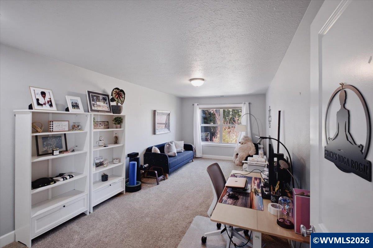 2448 Northwest Violet Avenue Albany, OR 97321 - Photo 23 of 46