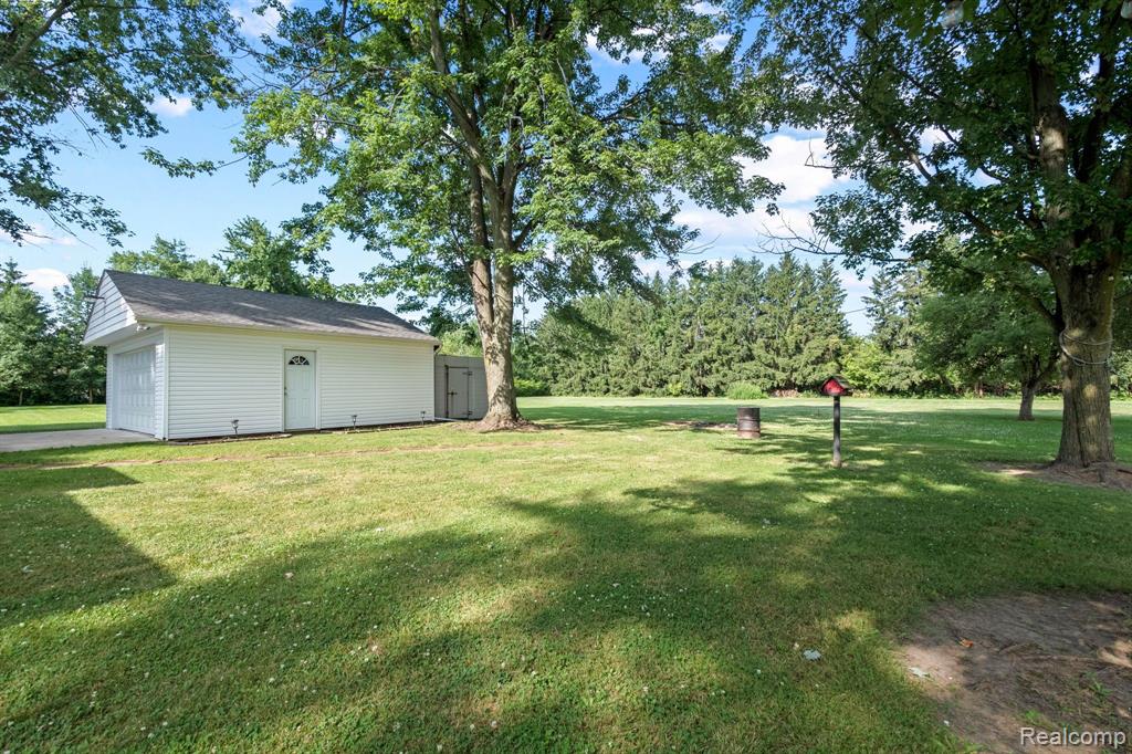 1057 Capac Road Allenton, MI 48002 - Photo 22 of 23