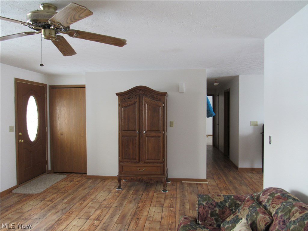 9373 Bechtel Road Elyria, OH 44035 - Photo 6 of 28 Gallery Image 6
