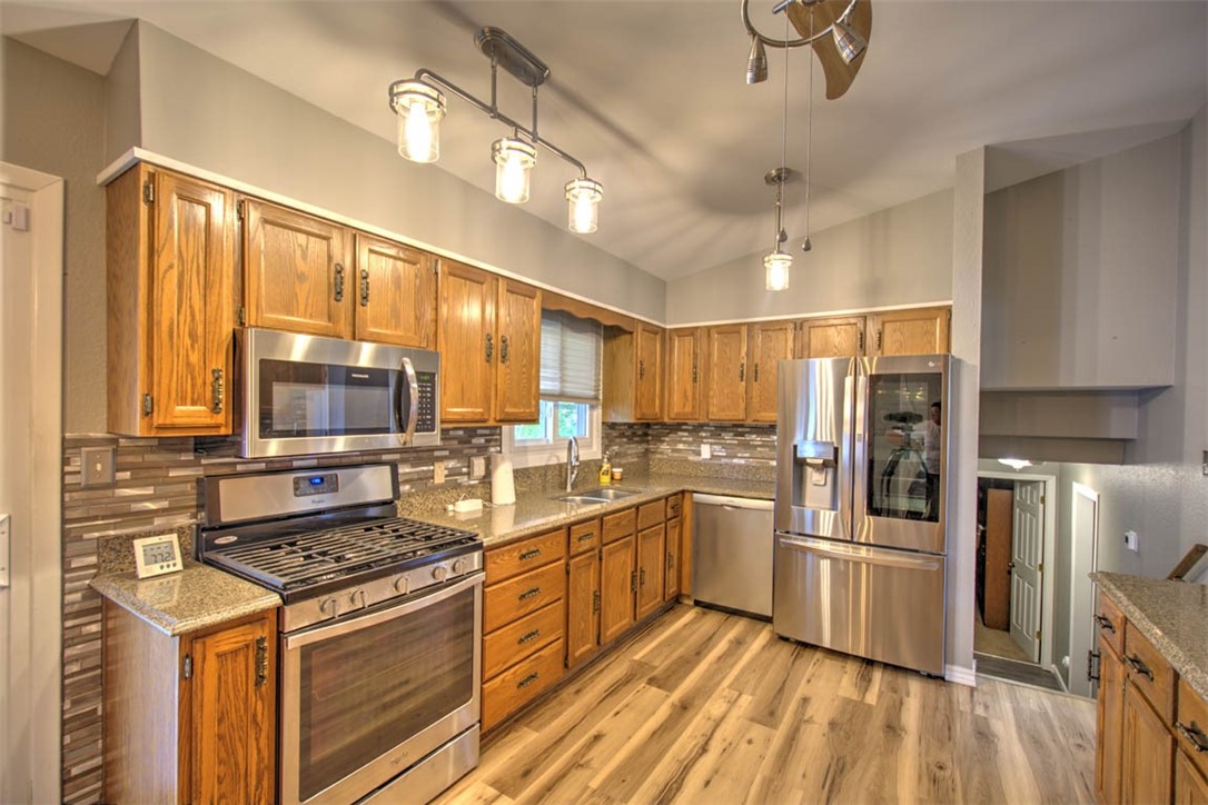 4125 Newcastle Drive Decatur, IL 62526 - Photo 6 of 27
