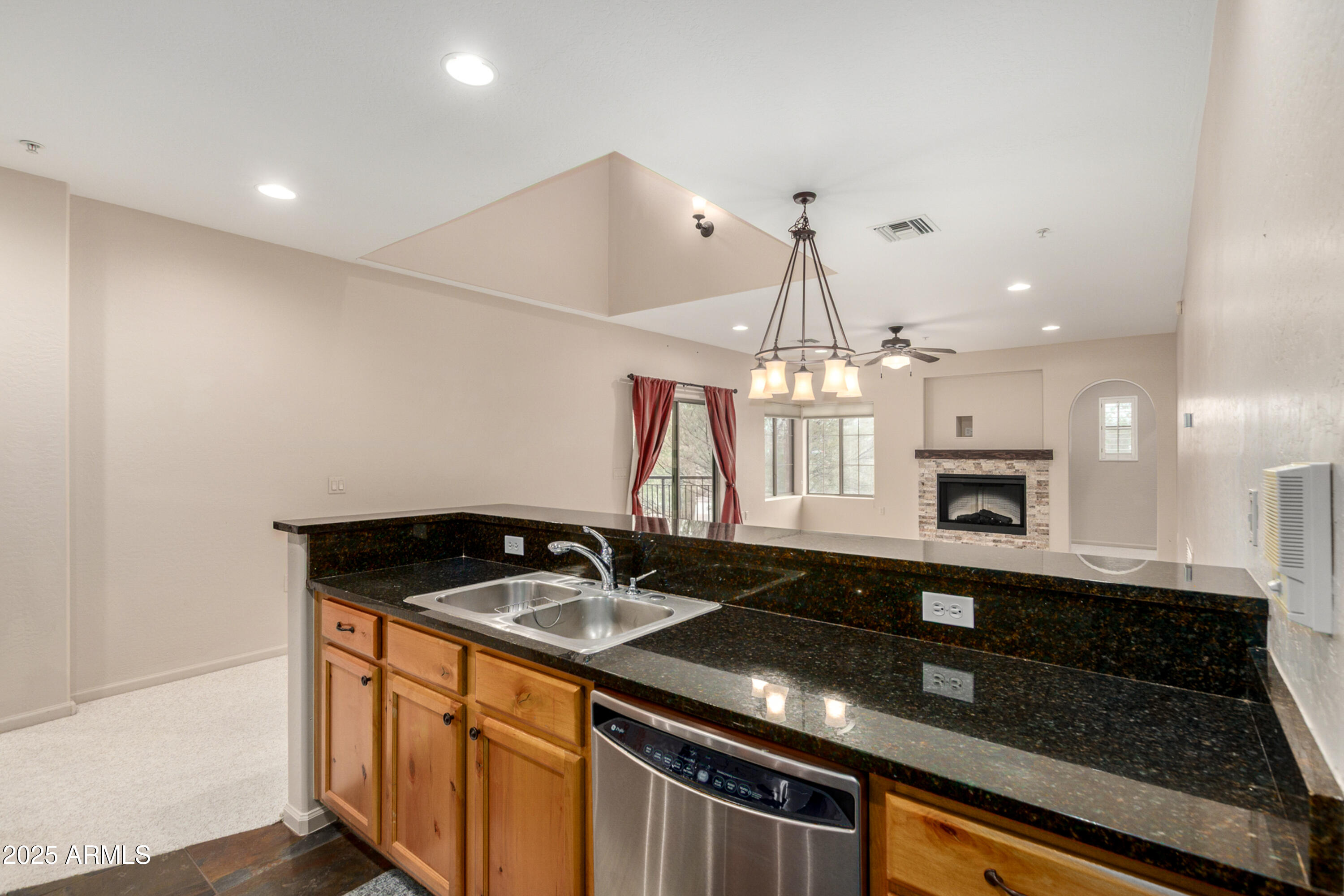 3935 East Rough Rider Road, Unit 1190 Phoenix, AZ 85050 - Photo 2 of 34 RR Kitchen 2
