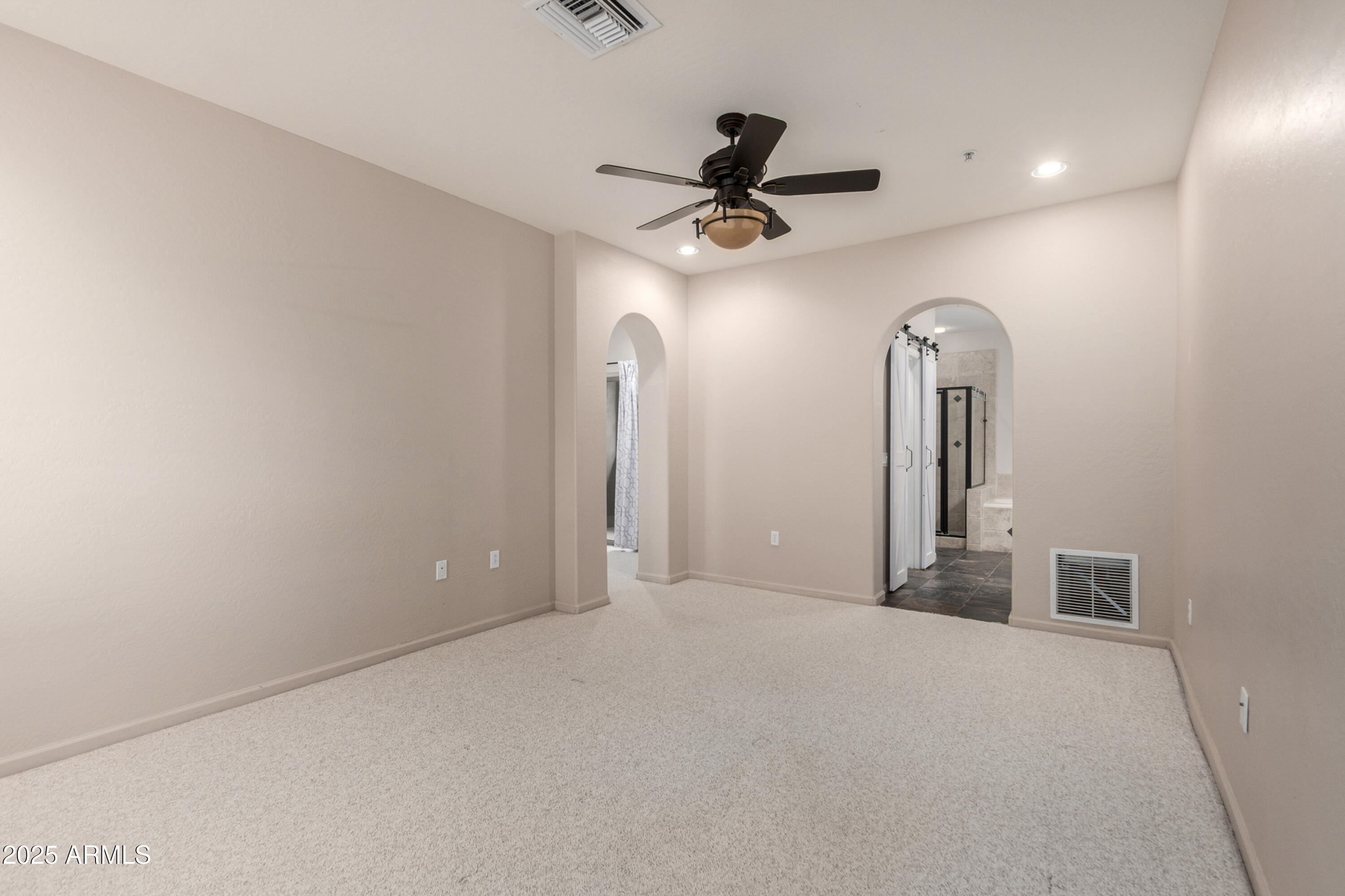 3935 East Rough Rider Road, Unit 1190 Phoenix, AZ 85050 - Photo 8 of 34 RR Primary