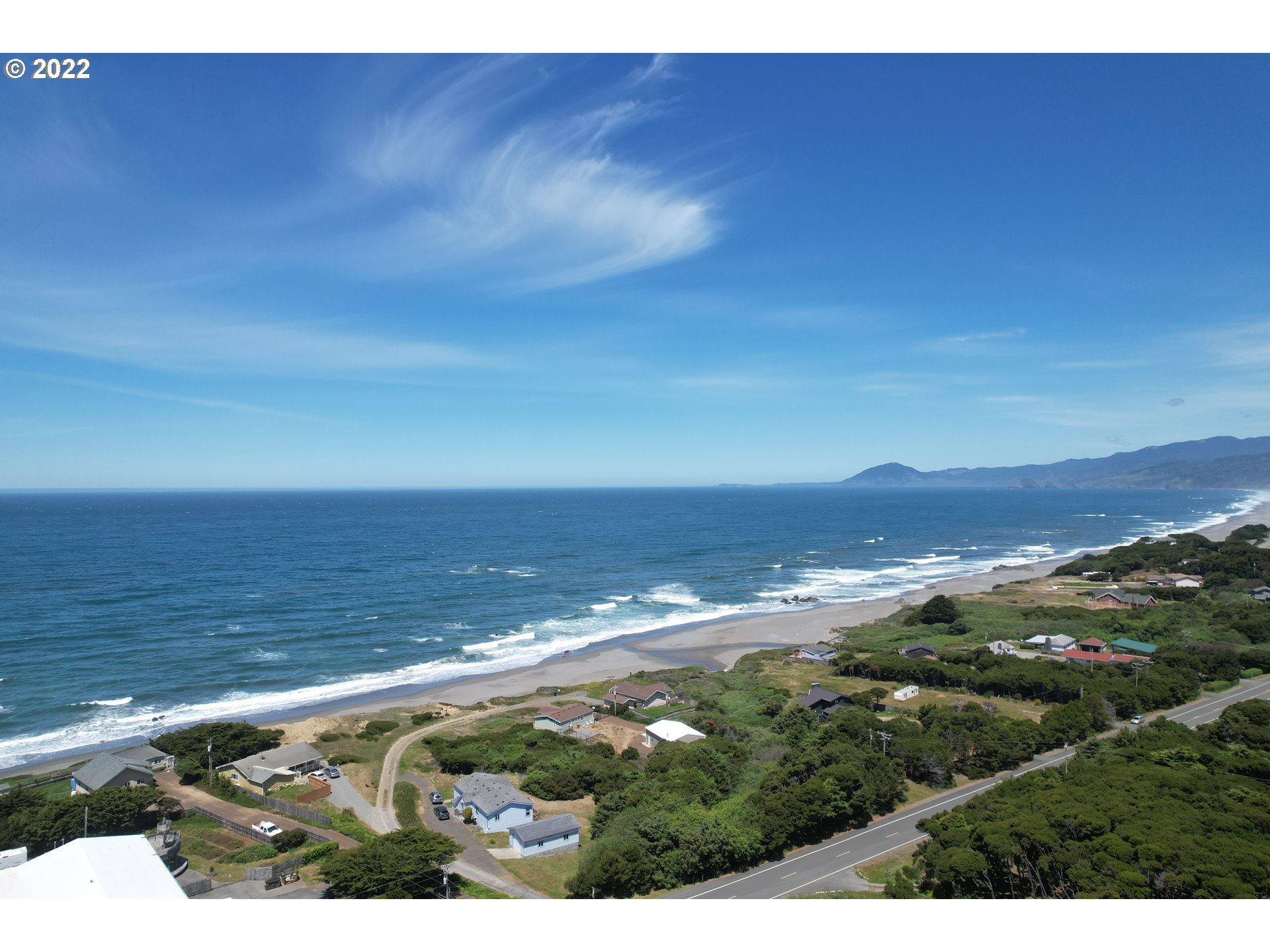 0 Grange Road, Unit 2000 Gold Beach, OR 97444 - Photo 25 of 27 a view of an ocean and beach