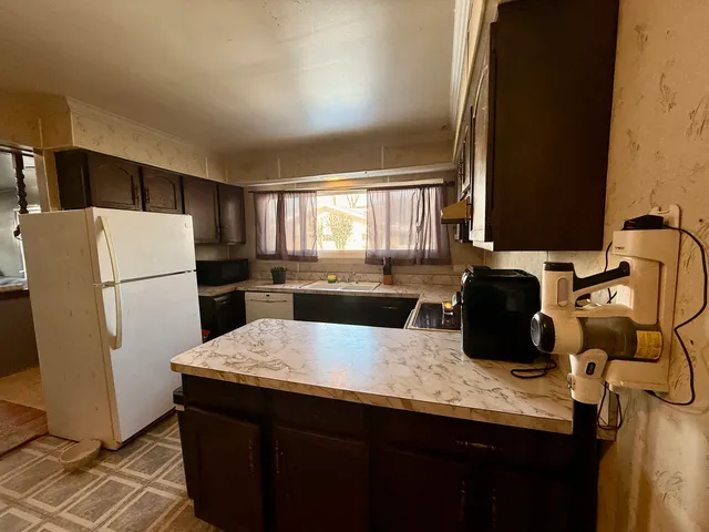 $260,000 | 1341 Beverly Lane, Streamwood, IL 60107