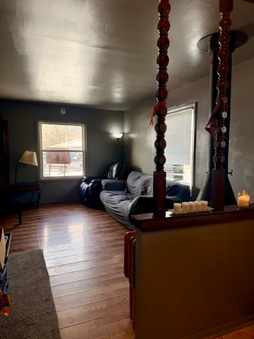 $260,000 | 1341 Beverly Lane, Streamwood, IL 60107