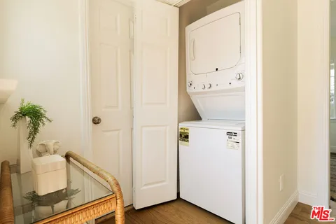 $869,000 | 6162 Strickland Avenue, Los Angeles, CA 90042