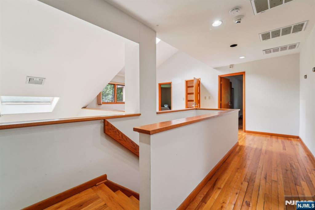 724 Tall Oaks Court Franklin Lakes, NJ 07417 - Photo 28 of 43