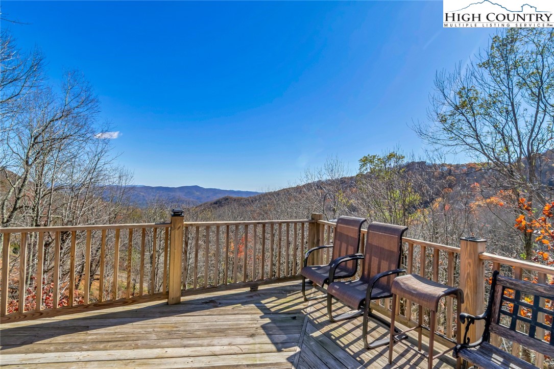 657 Skiview Road Seven Devils, NC 28604 - Photo 4 of 48 Gallery Image 4