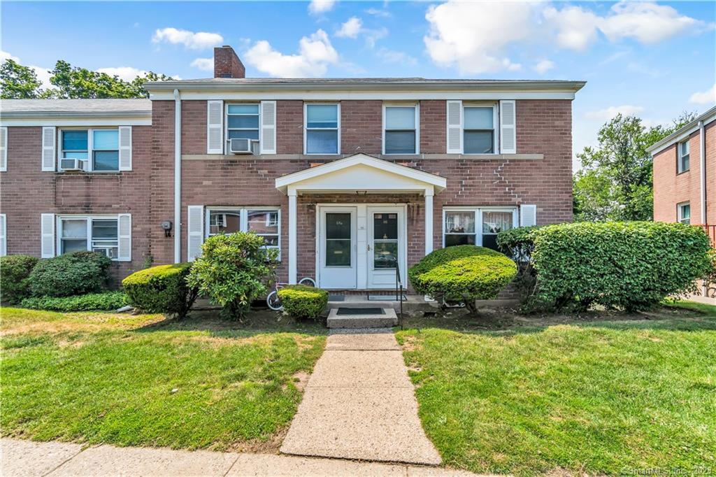 86 Seaton Road Stamford, CT 06902 - Photo 1 of 1 Gallery Image 1