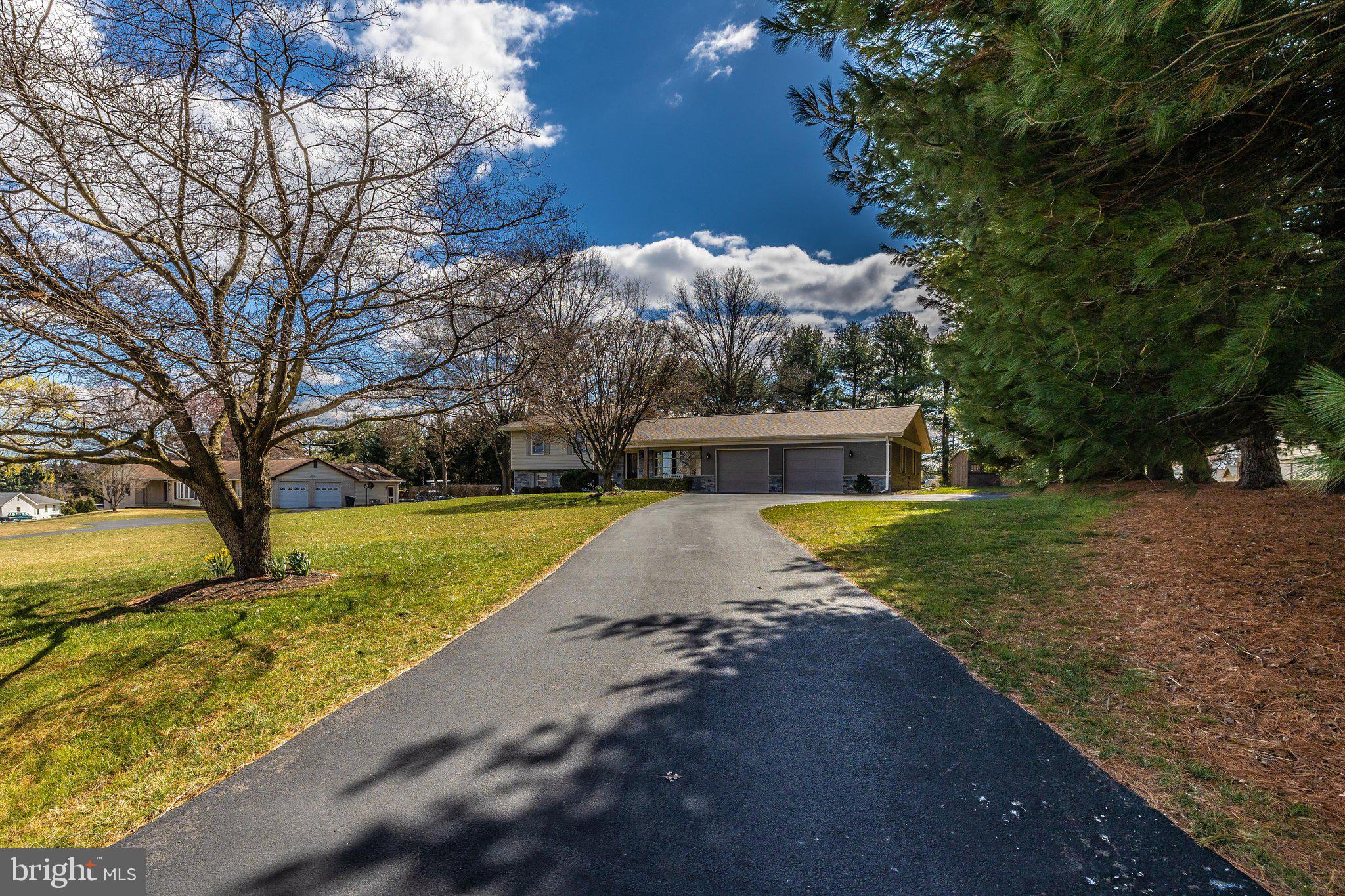 11405 Ridge Lane Monrovia, MD 21770 - Photo 45 of 74 Exterior Front