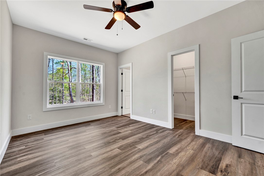 203 Castlebrook Drive Walhalla, SC 29691 - Photo 9 of 14