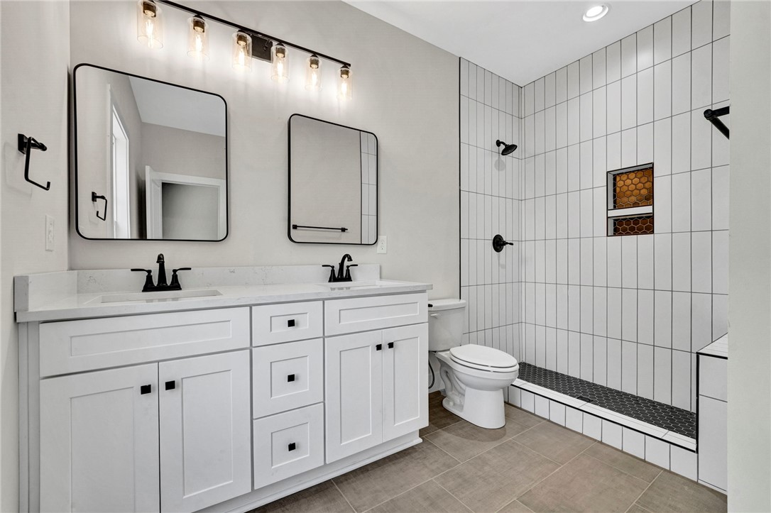 203 Castlebrook Drive Walhalla, SC 29691 - Photo 10 of 14