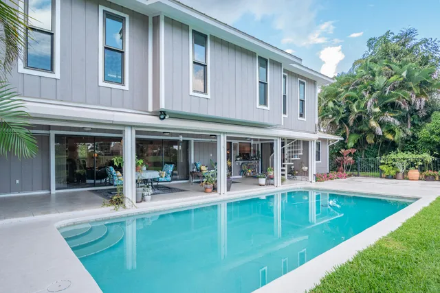 $765,000 | 3333 Southeast Fairway East, Stuart, FL 34997