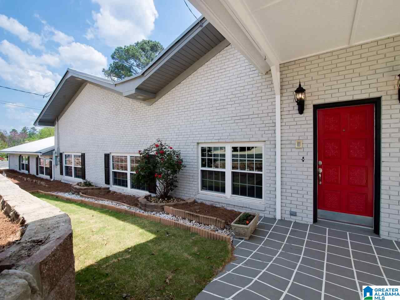 172 Blackjack Road Trussville, AL 35173 - Photo 9 of 48