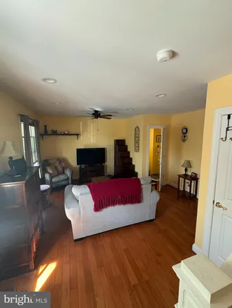 $2,600 | 225 East 5th Street, Frederick, MD 21701