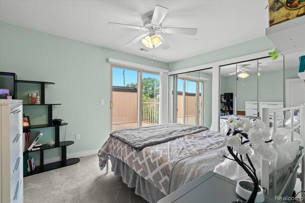 996 Golfview Court Rochester Hills, MI 48307 - Photo 25 of 46