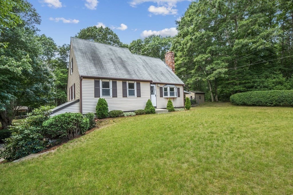 87 Boot Pond Road Plymouth, MA 02360 - Photo 3 of 33 Gallery Image 3