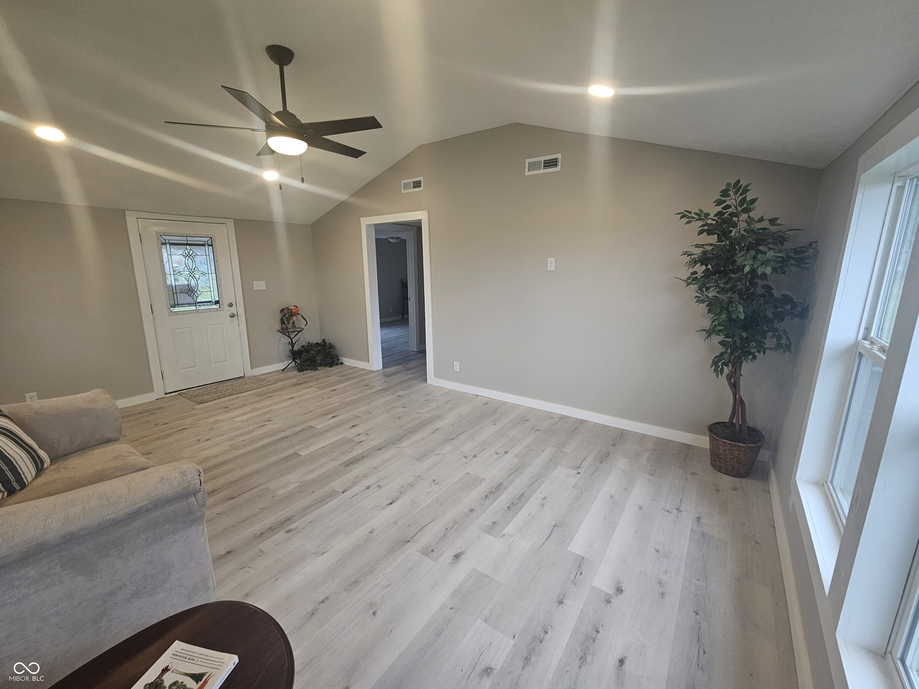 208 East Midway Street Colfax, IN 46035 - Photo 7 of 24