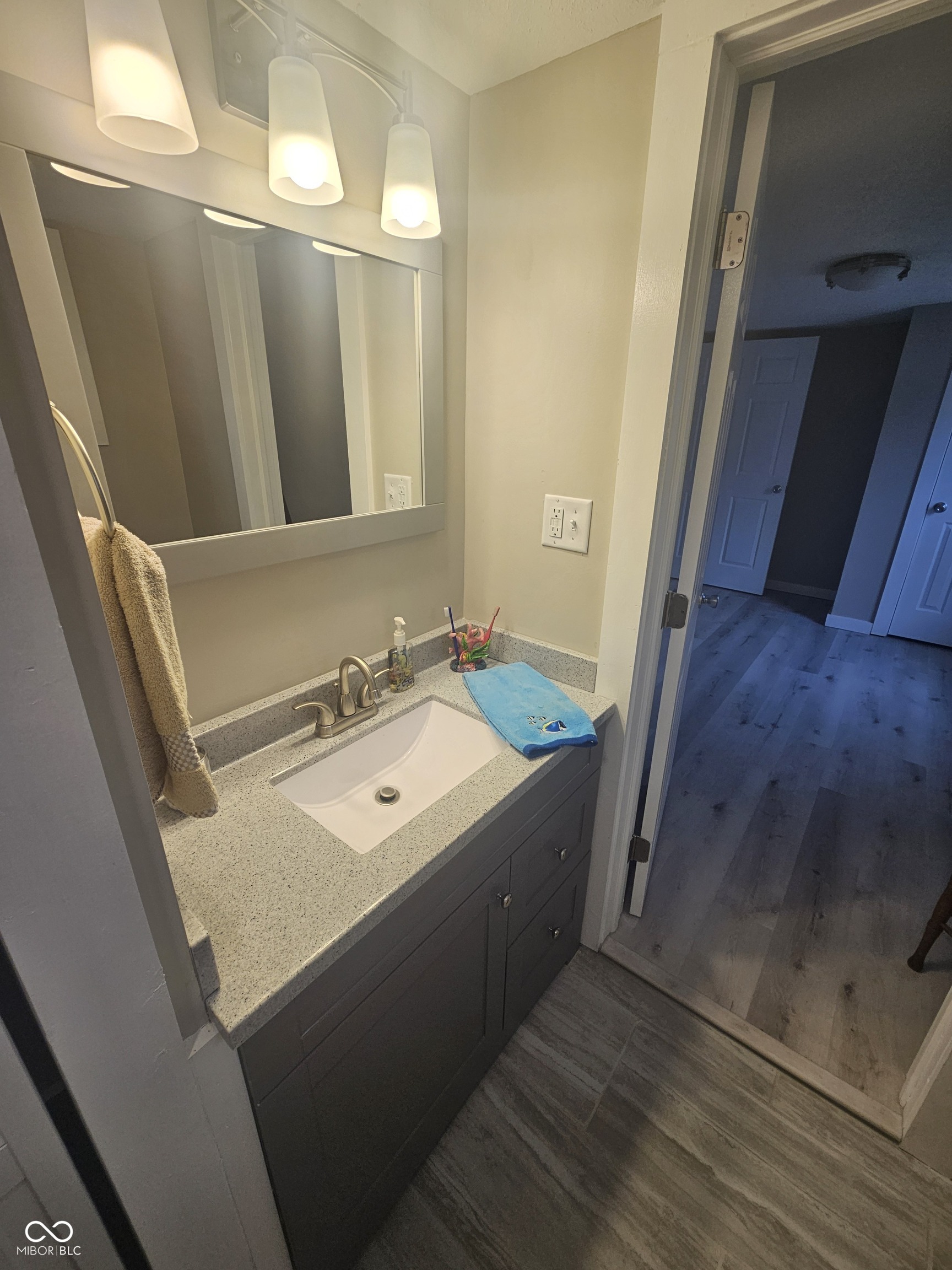 208 East Midway Street Colfax, IN 46035 - Photo 10 of 24