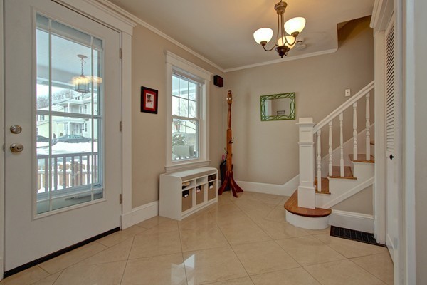 5 Russell Road Winchester, MA 01890 - Photo 2 of 21
