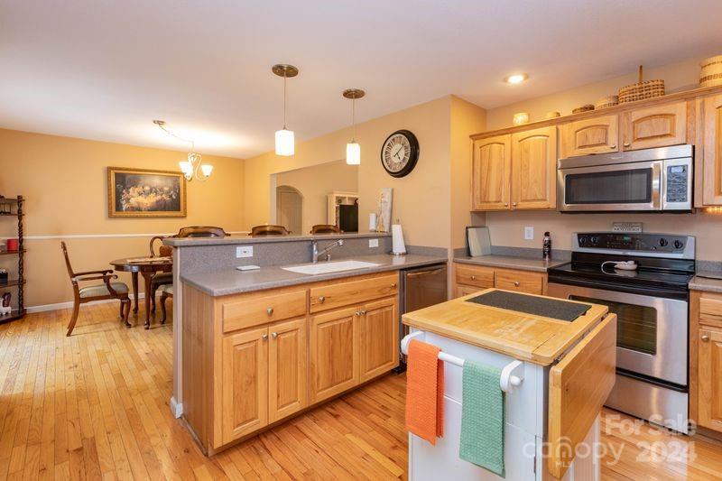 107 Blue Cedar Road, Unit 19 Sylva, NC 28779 - Photo 10 of 27 Gallery Image 10