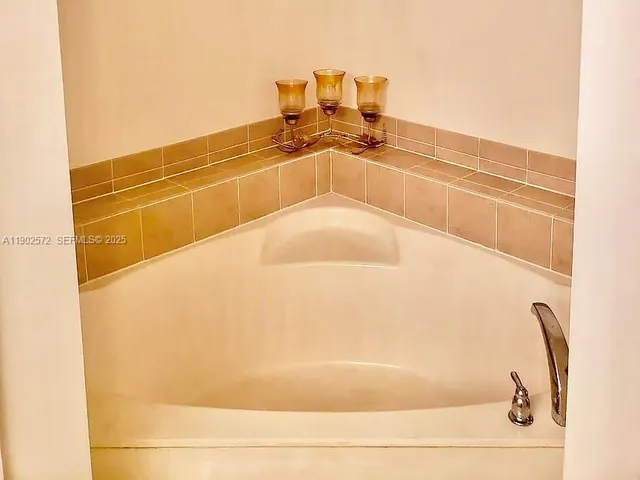 $458,400 | 2048 Northeast 35th Avenue, Homestead, FL 33033