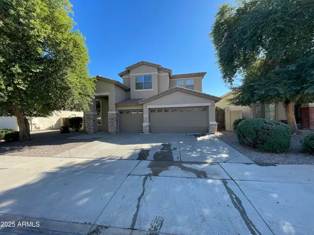 $2,725 | 8787 West Augusta Avenue, Glendale, AZ 85305