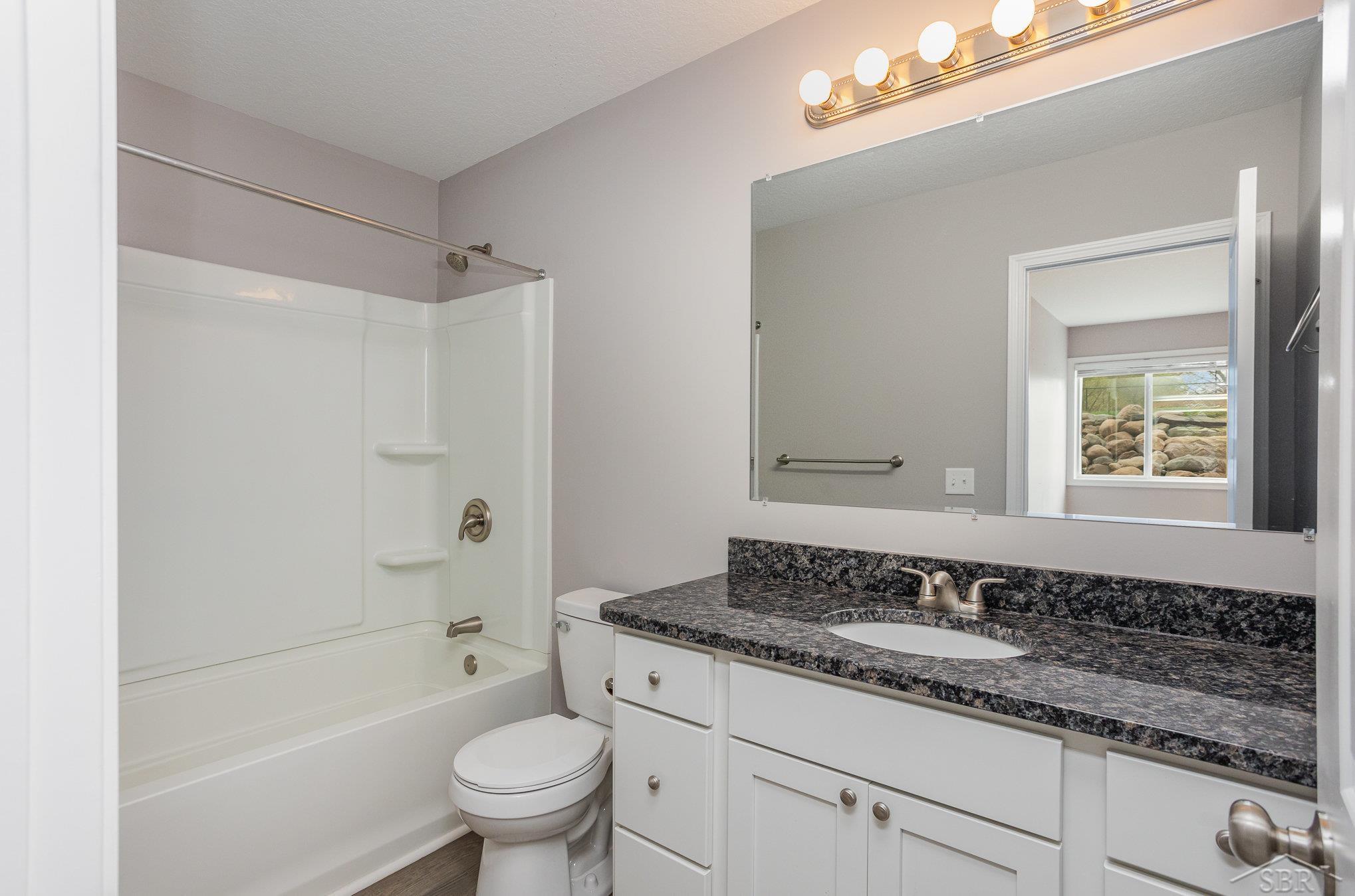 9959 Dice Road Freeland, MI 48623 - Photo 20 of 25
