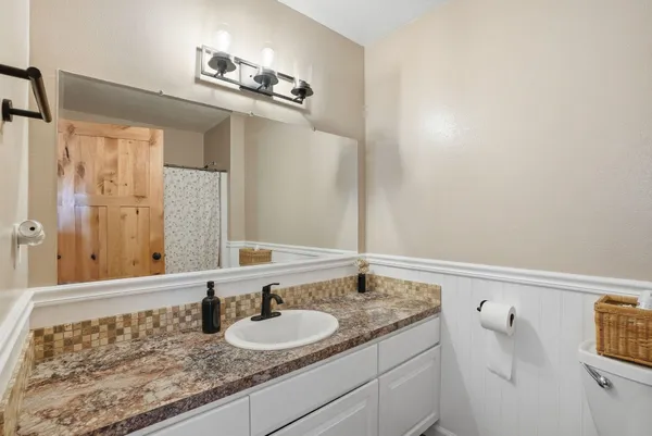 $699,000 | 37765 Halme Drive East, Davenport, WA 99122