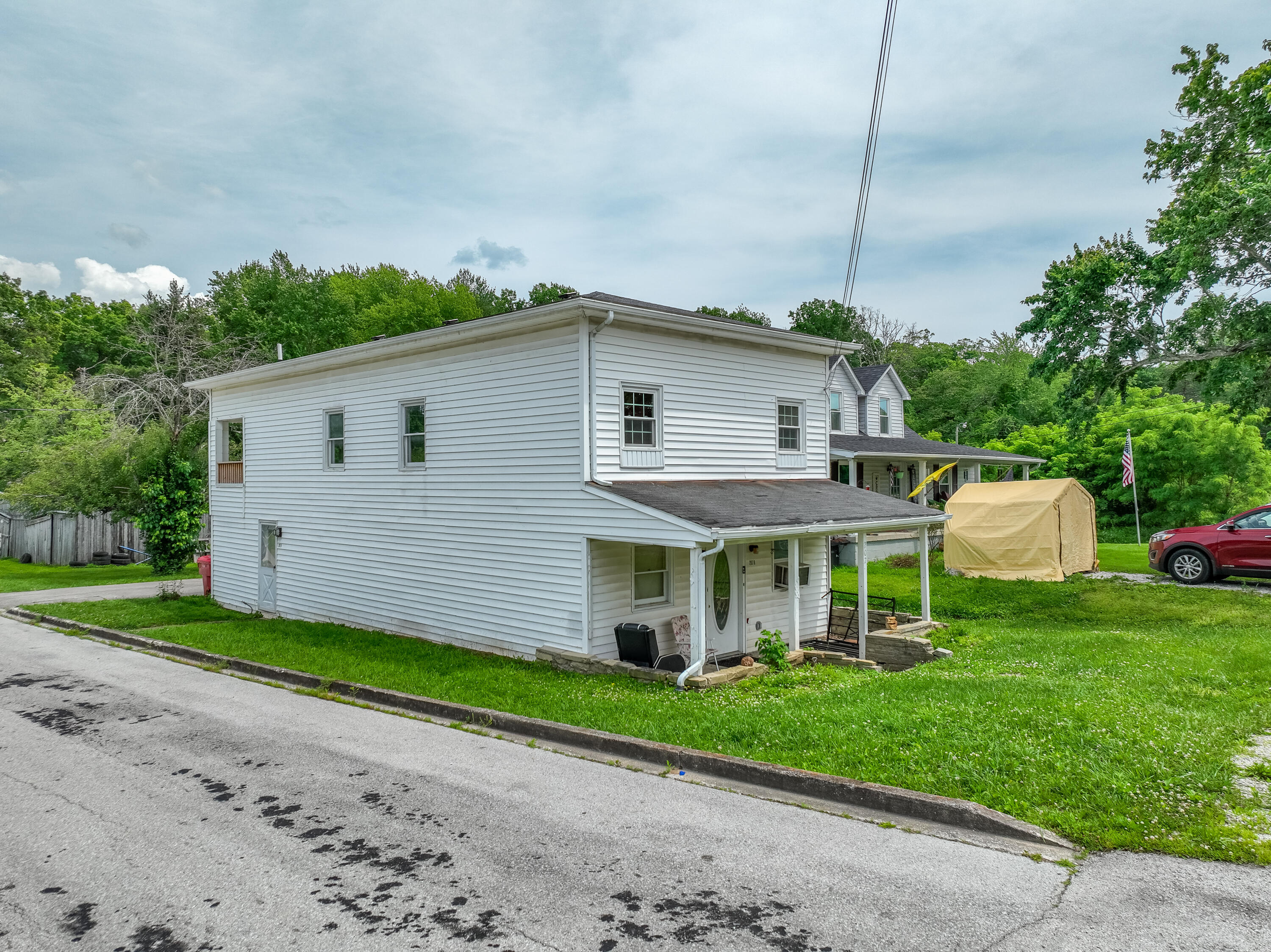 207 Mt Vernon Road Berea, KY 40403 - Photo 4 of 27 207 Mt Vernon Rd-5