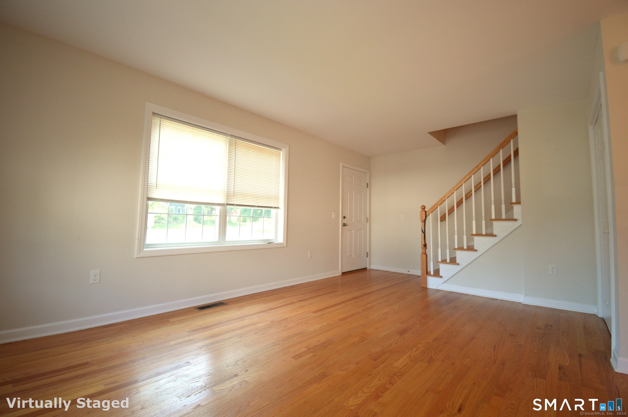173 Saybrook Road Middletown, CT 06457 - Photo 4 of 27