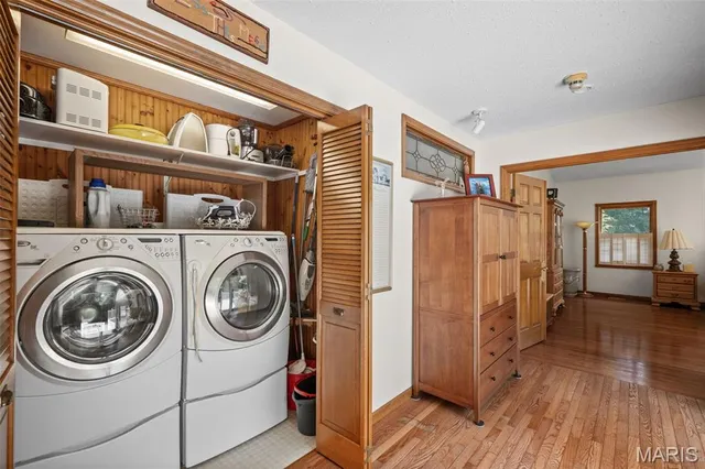 $765,000 | 1255 Walnut Hill Farm Drive, Chesterfield, MO 63005