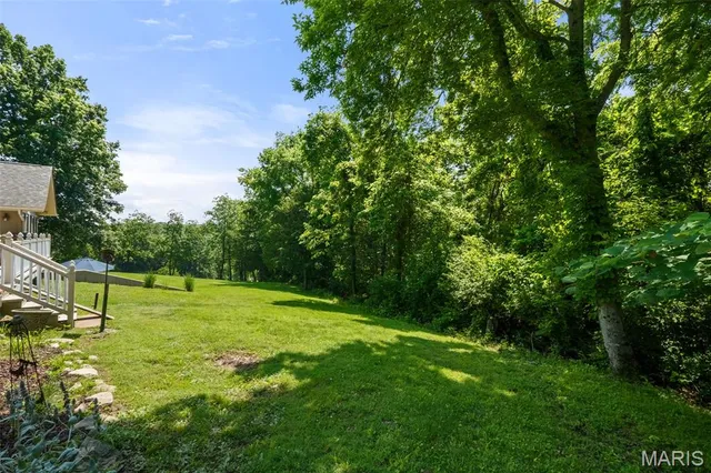 $765,000 | 1255 Walnut Hill Farm Drive, Chesterfield, MO 63005
