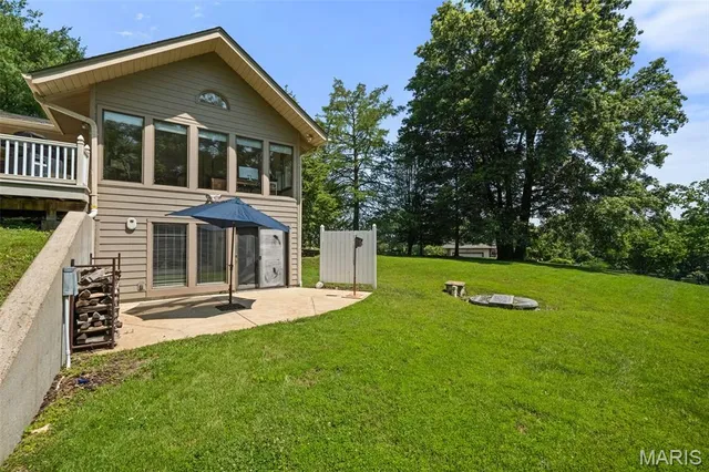 $765,000 | 1255 Walnut Hill Farm Drive, Chesterfield, MO 63005