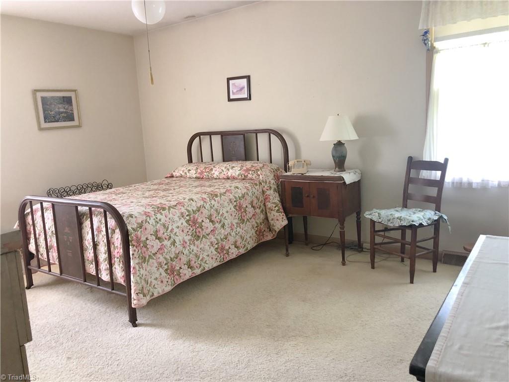 208 Barons Road Clemmons, NC 27012 - Photo 11 of 20 Gallery Image 11