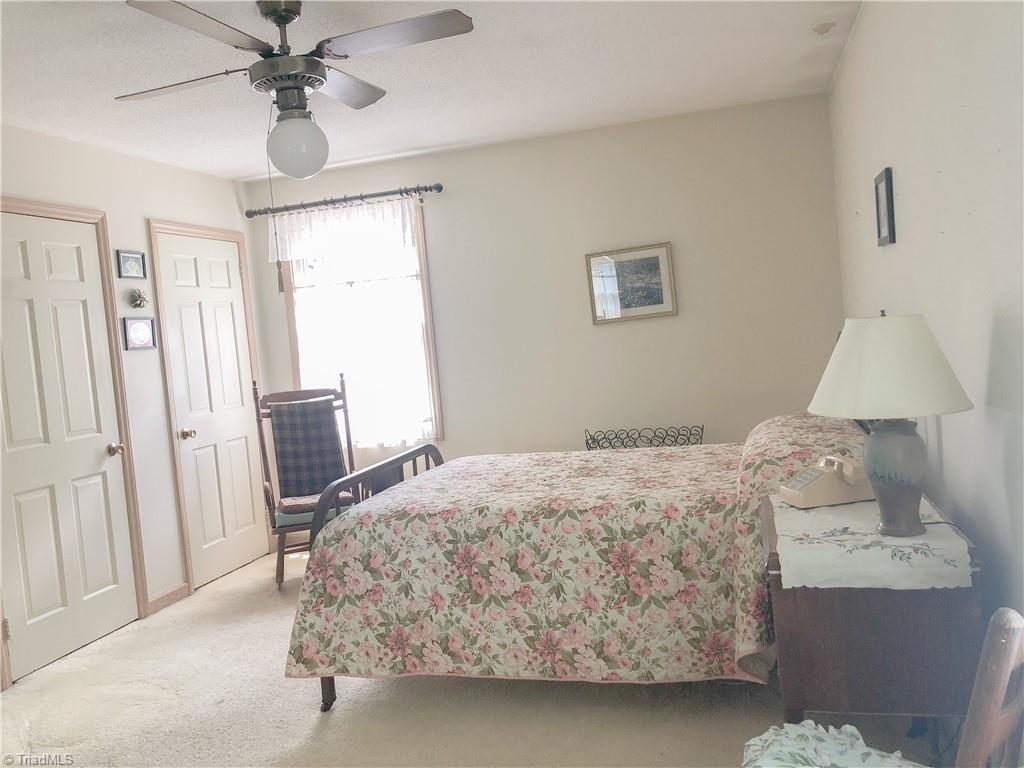 208 Barons Road Clemmons, NC 27012 - Photo 12 of 20 Gallery Image 12