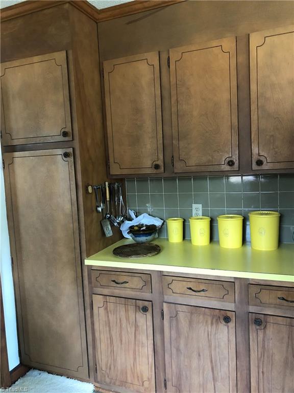 208 Barons Road Clemmons, NC 27012 - Photo 5 of 20 Gallery Image 5