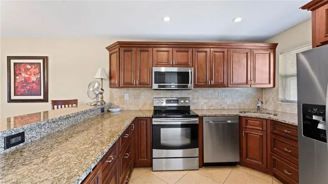 $300,000 | 45 High Point Circle South, Unit 304, Naples, FL 34103