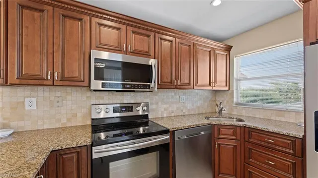 $300,000 | 45 High Point Circle South, Unit 304, Naples, FL 34103