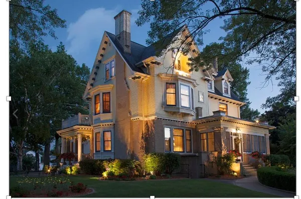 $1,300,000 | 611 East Walnut Street, Horicon, WI 53032