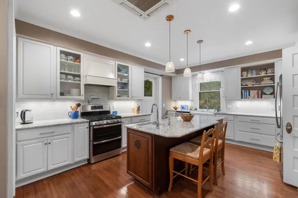 $1,300,000 | 611 East Walnut Street, Horicon, WI 53032