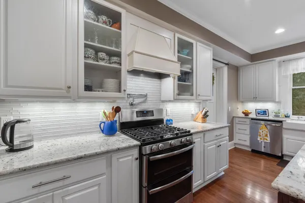 $1,300,000 | 611 East Walnut Street, Horicon, WI 53032