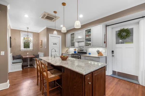 $1,300,000 | 611 East Walnut Street, Horicon, WI 53032
