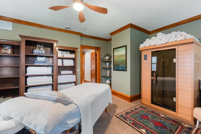 $1,300,000 | 611 East Walnut Street, Horicon, WI 53032